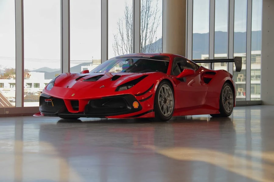 2017 Ferrari 488 - Image 29 of 31