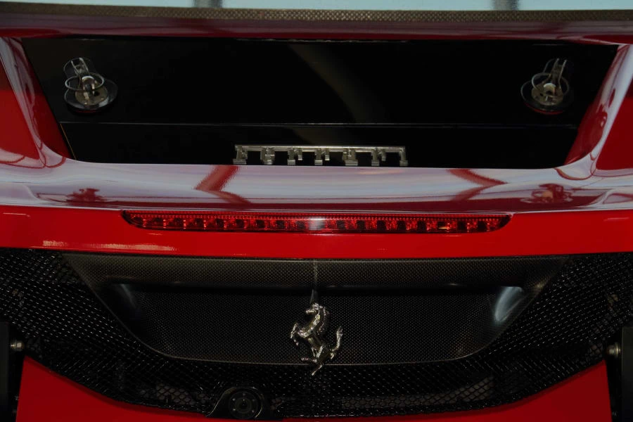2017 Ferrari 488 - Image 17 of 31