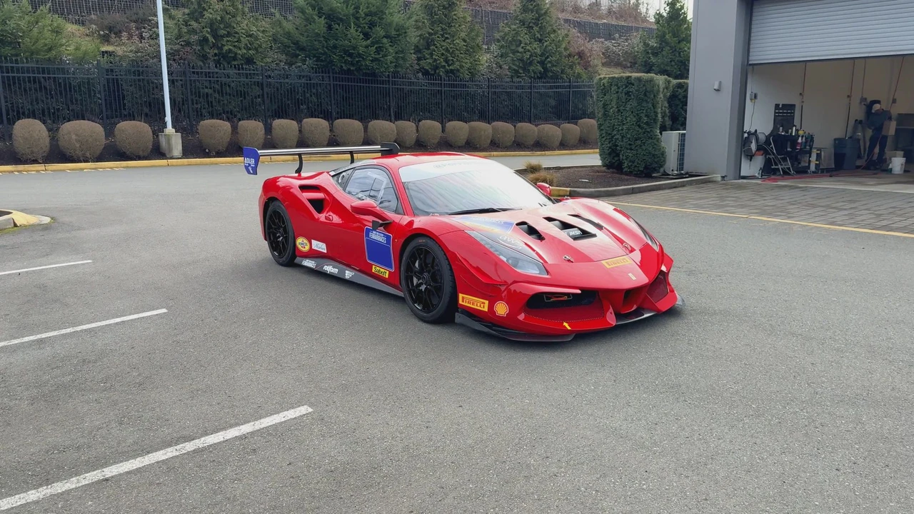 2017 Ferrari 488 GTB - Image 9 of 31