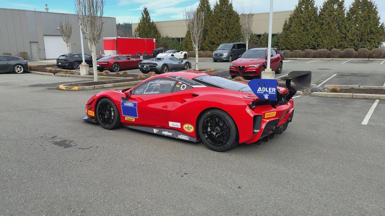 2017 Ferrari 488 GTB - Image 23 of 31