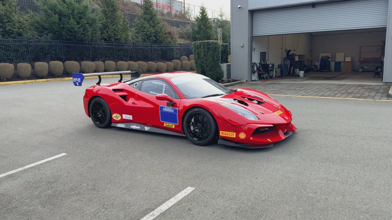 2017 Ferrari 488 GTB - Image 11 of 31