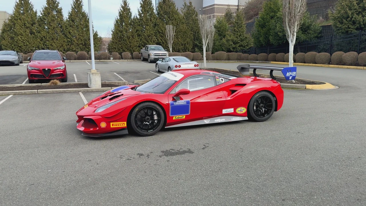 2017 Ferrari 488 GTB - Image 3 of 31