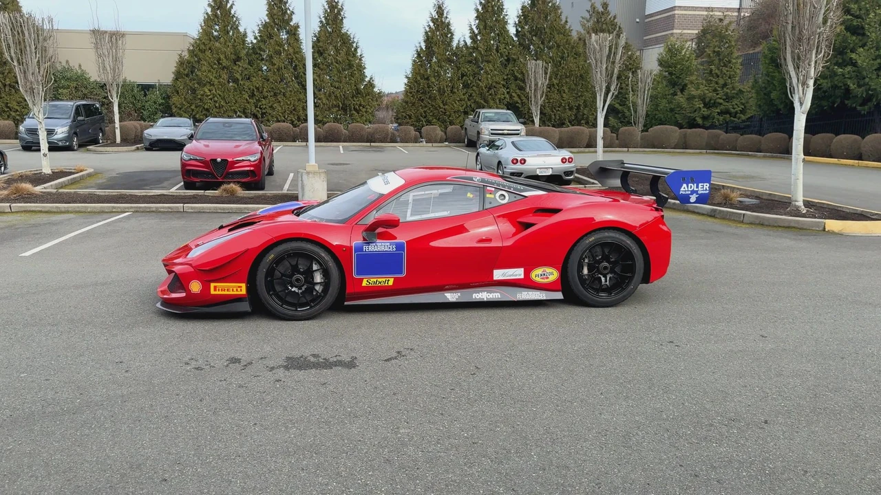 2017 Ferrari 488 GTB - Image 2 of 31