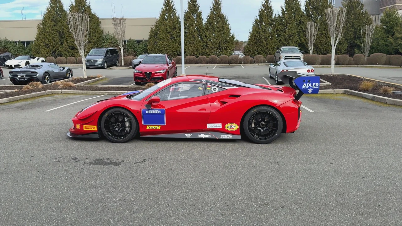 2017 Ferrari 488 GTB - Image 25 of 31