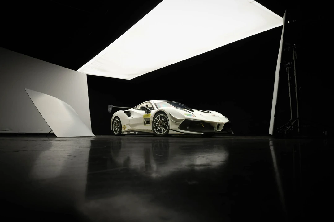 2017 Ferrari 488 - Image 30 of 31
