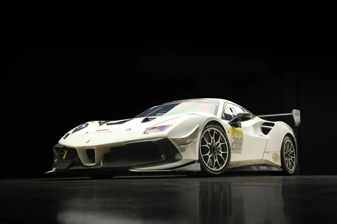 2017 Ferrari 488 - Image 3 of 31