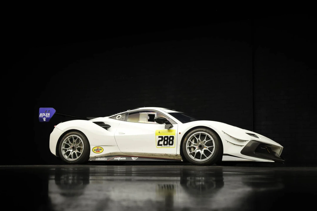 2017 Ferrari 488 - Image 26 of 31
