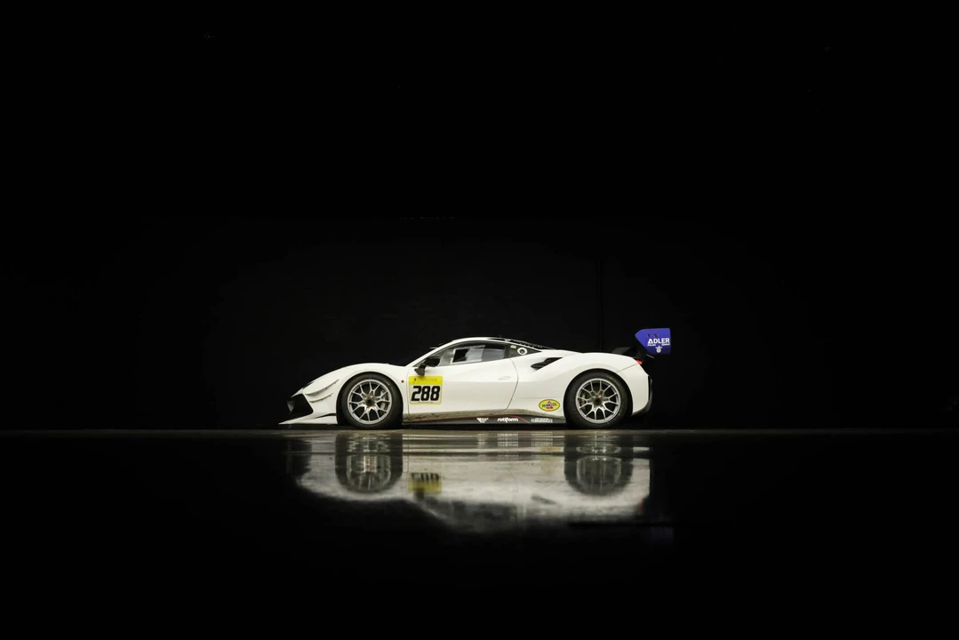 2017 Ferrari 488 - Image 9 of 31