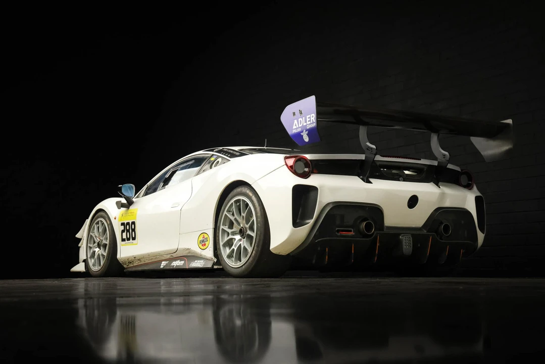 2017 Ferrari 488 - Image 15 of 31