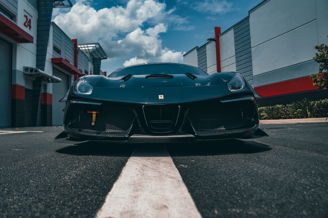 2017 Ferrari 488 - Image 22 of 31