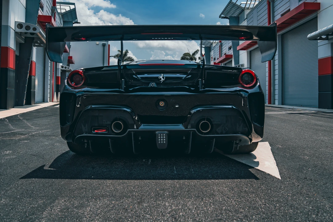 2017 Ferrari 488 - Image 12 of 31