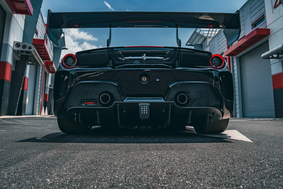 2017 Ferrari 488 - Image 13 of 31