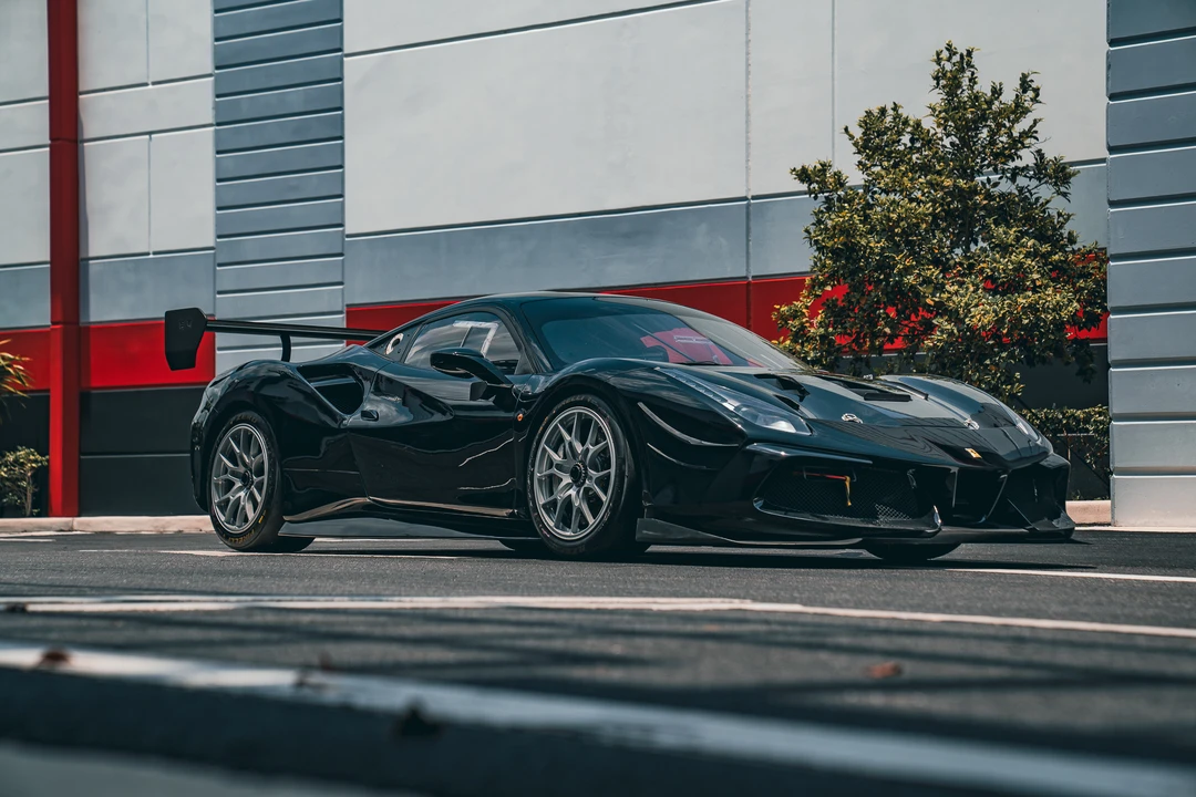 2017 Ferrari 488 - Image 24 of 31