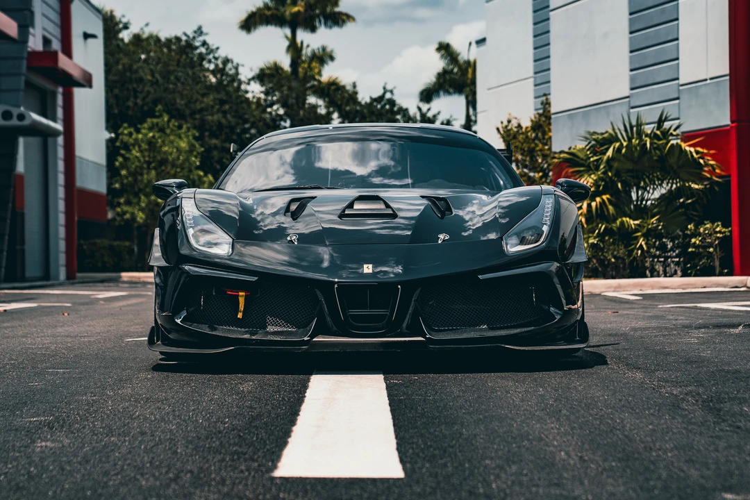 2017 Ferrari 488 - Image 27 of 31