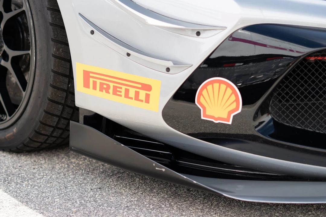 2017 Ferrari 488 - Image 23 of 31