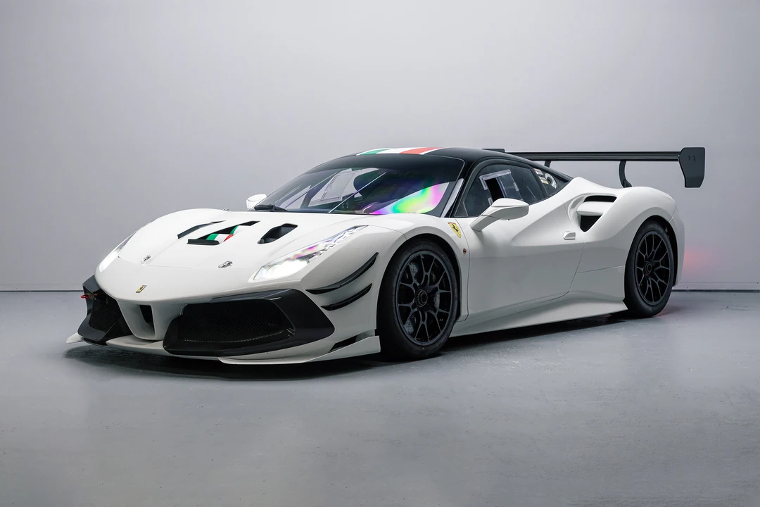 2017 Ferrari 488 GTB - Image 9 of 31