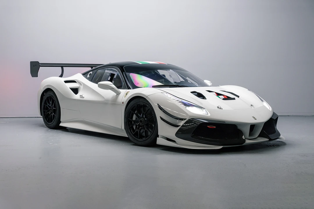 2017 Ferrari 488 GTB - Image 3 of 31