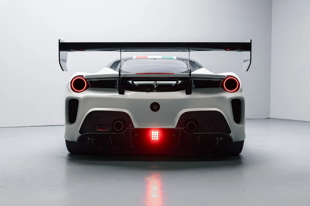 2017 Ferrari 488 GTB - Image 6 of 31