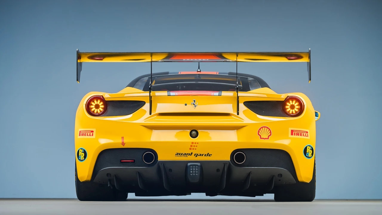 2017 Ferrari 488 GTB - Image 20 of 31