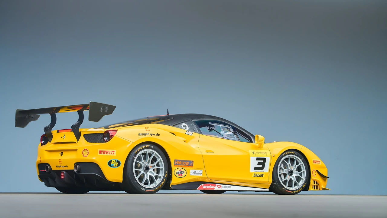 2017 Ferrari 488 GTB - Image 21 of 31