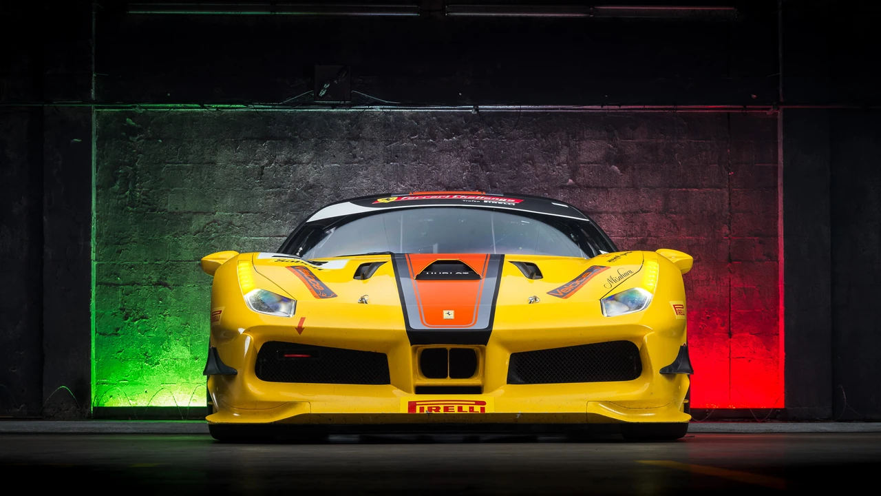 2017 Ferrari 488 GTB - Image 5 of 31