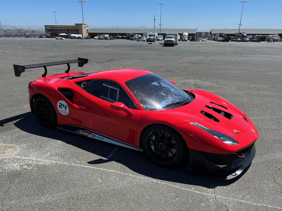 2017 Ferrari 488 - Image 7 of 31