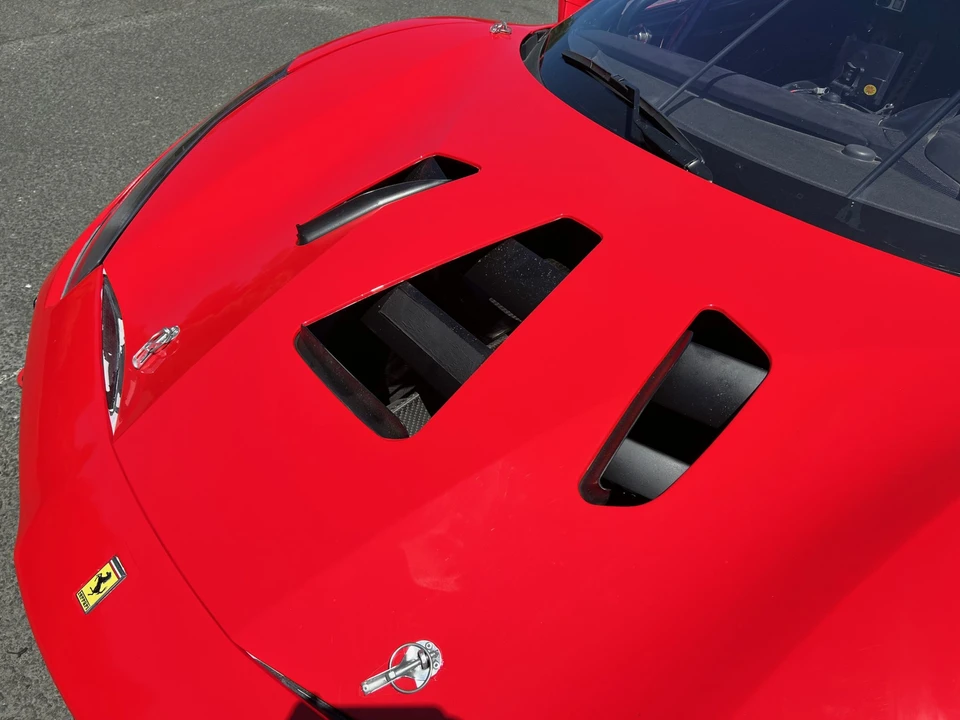 2017 Ferrari 488 - Image 15 of 31