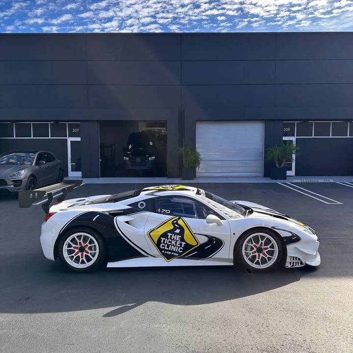 2017 Ferrari 488 GTB - Image 17 of 31