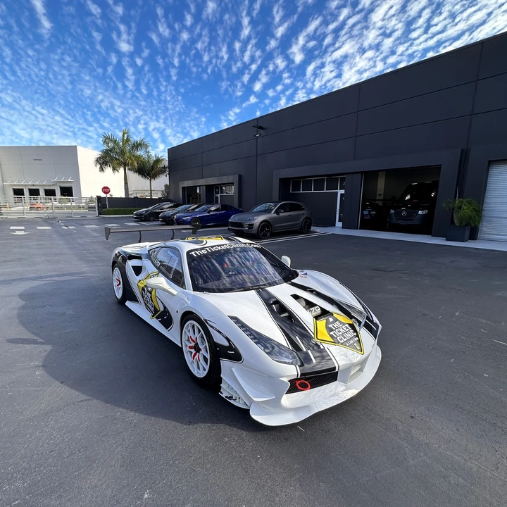 2017 Ferrari 488 GTB - Image 16 of 31