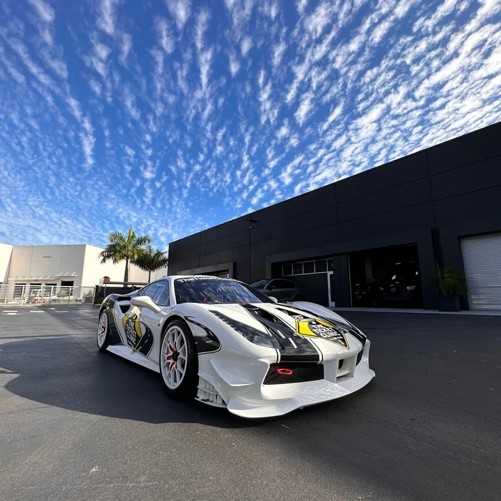 2017 Ferrari 488 GTB - Image 14 of 31