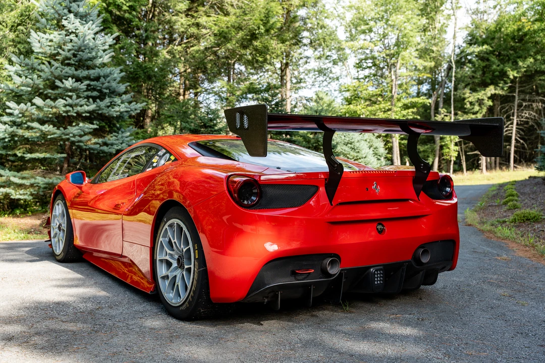 2017 Ferrari 488 GTB - Image 16 of 31