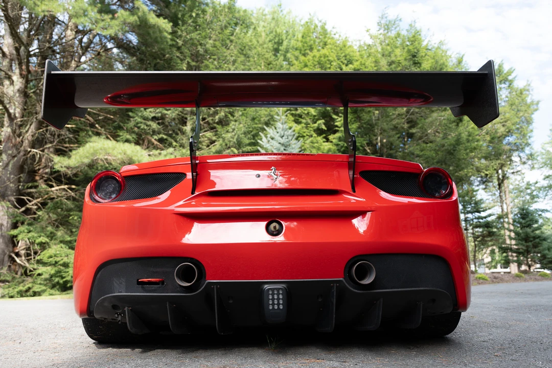 2017 Ferrari 488 GTB - Image 14 of 31