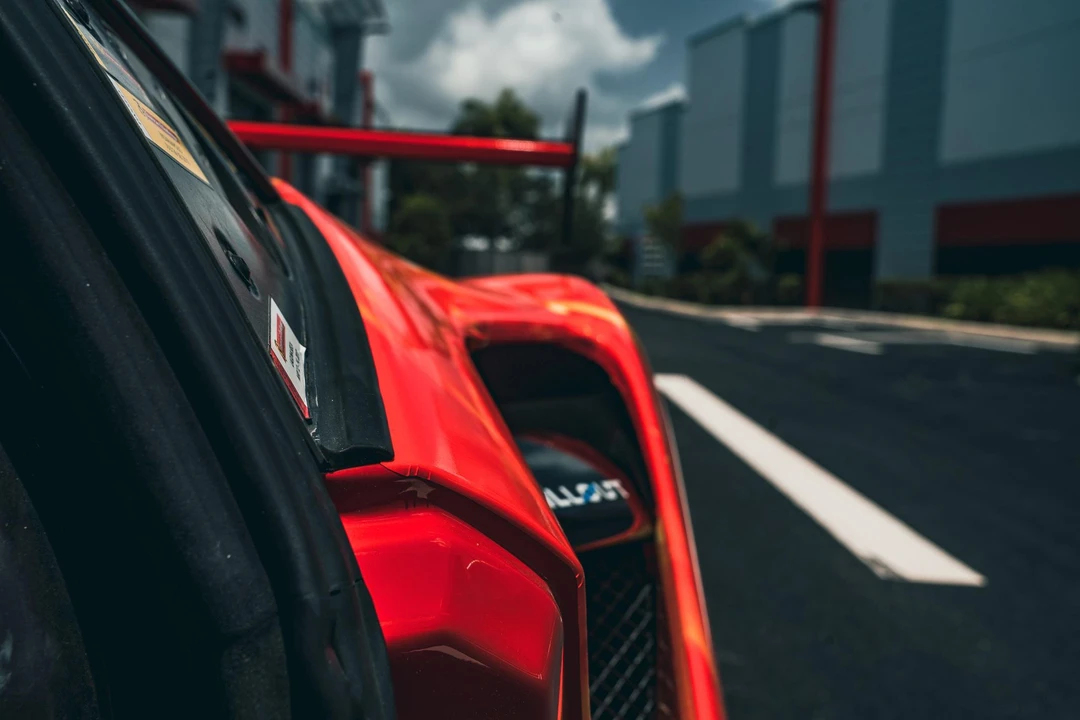 2017 Ferrari 488 GTB - Image 30 of 31