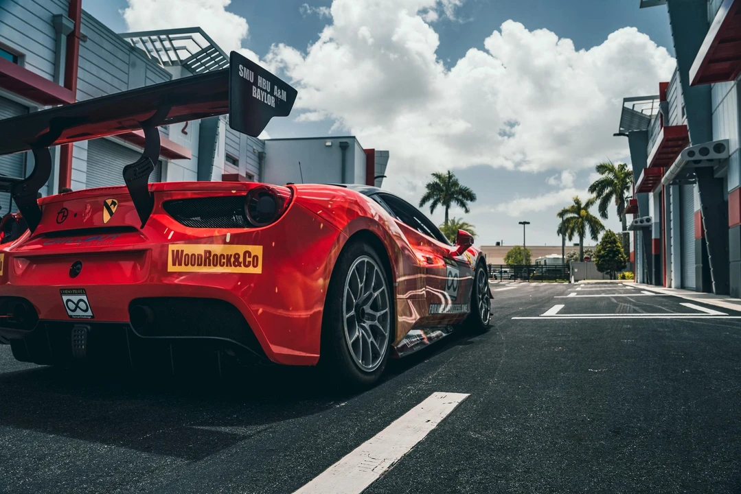 2017 Ferrari 488 GTB - Image 23 of 31