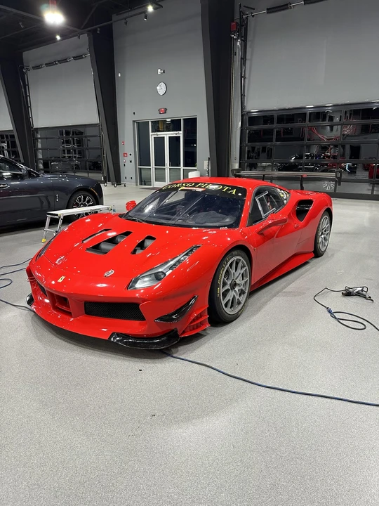 2017 Ferrari 488 GTB - Image 2 of 31