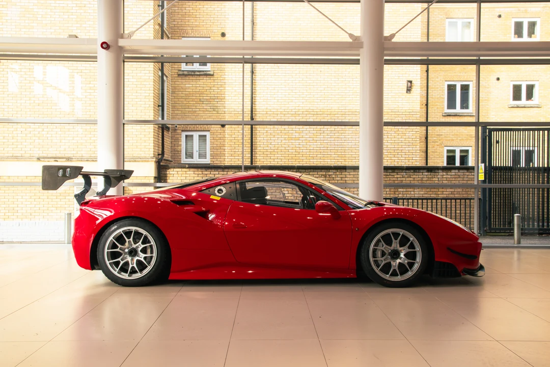 2017 Ferrari 488 - Image 4 of 31