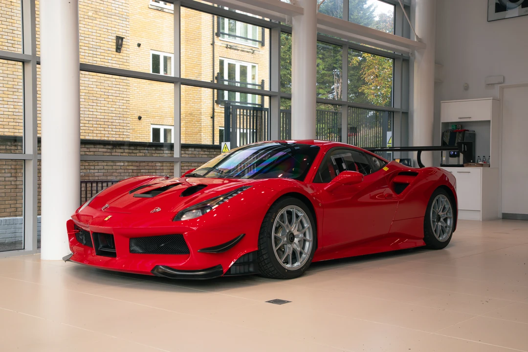 2017 Ferrari 488 - Image 17 of 31