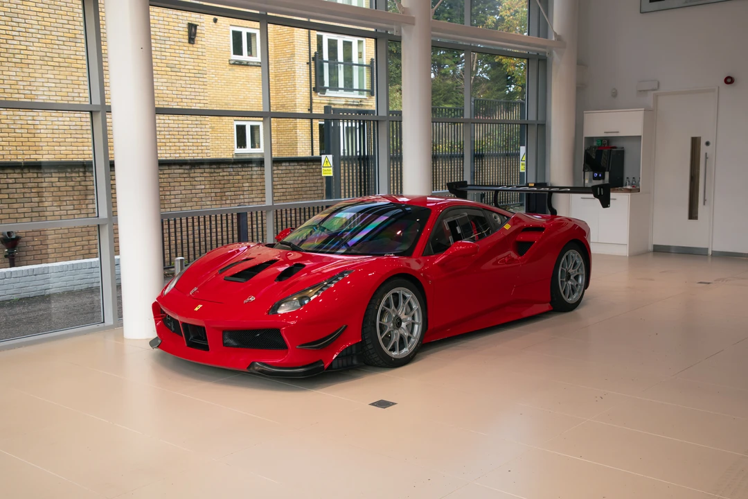 2017 Ferrari 488 - Image 25 of 31