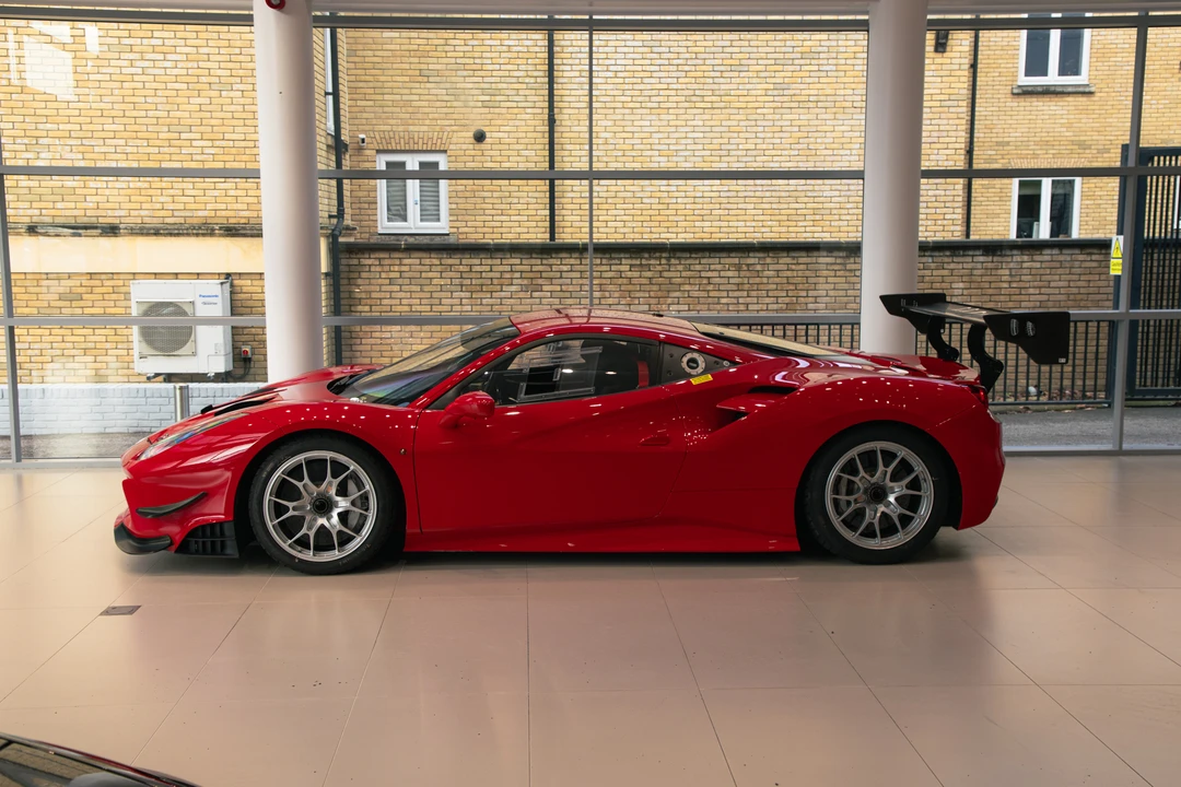 2017 Ferrari 488 - Image 27 of 31