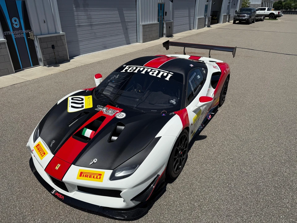 2017 Ferrari 488 - Image 7 of 31