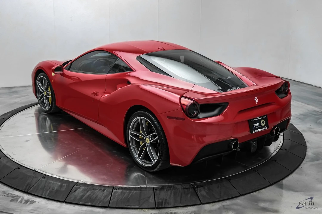 2017 Ferrari 488 GTB - Image 13 of 31