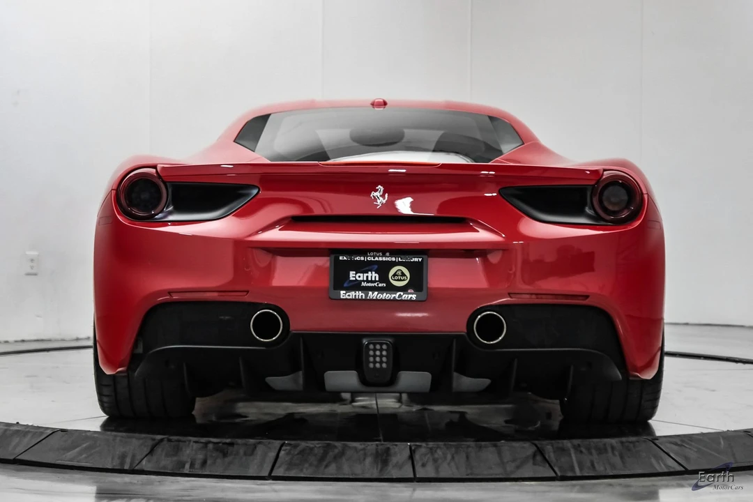 2017 Ferrari 488 GTB - Image 14 of 31