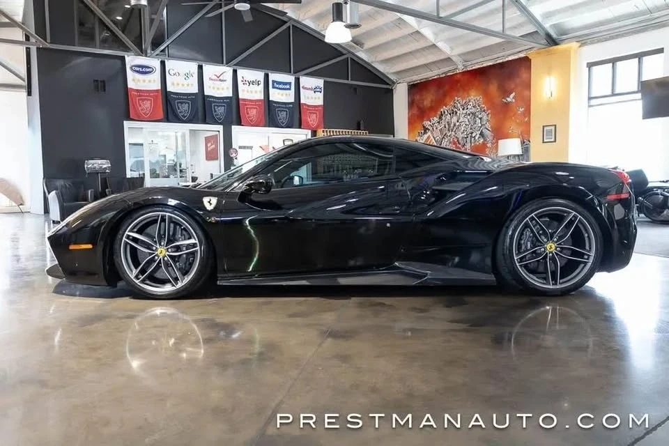 2017 Ferrari 488 GTB - Image 3 of 15