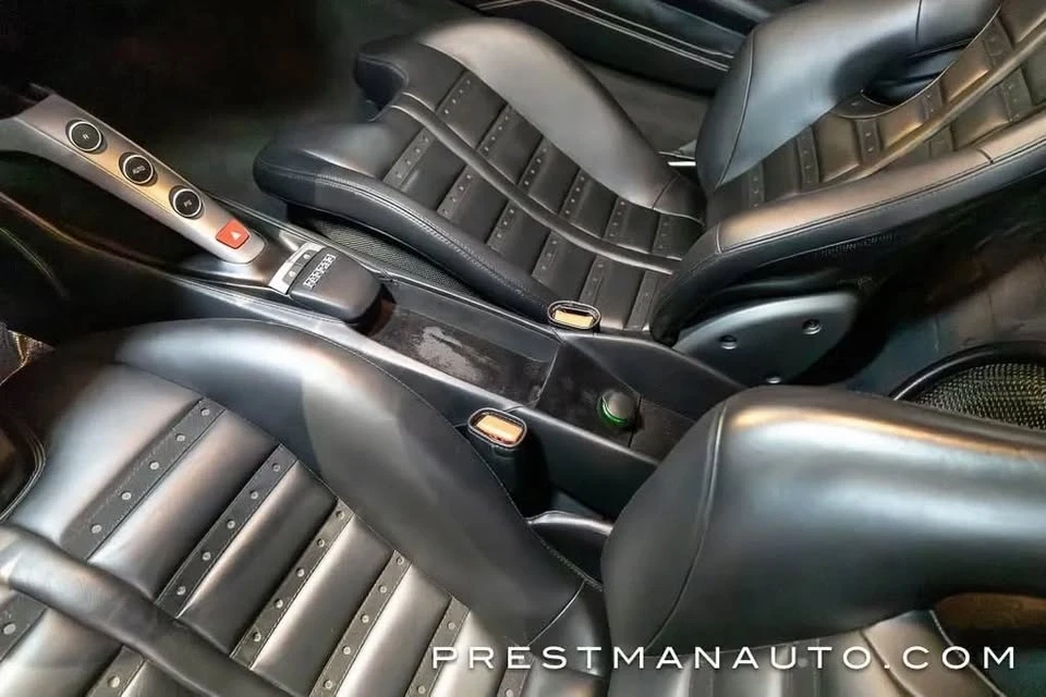 2017 Ferrari 488 GTB - Image 7 of 15