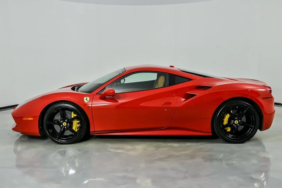 2017 Ferrari 488 GTB - Image 8 of 20