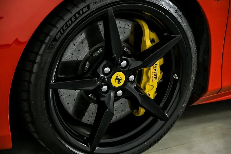 2017 Ferrari 488 GTB - Image 18 of 20