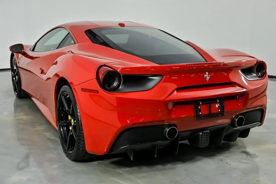 2017 Ferrari 488 GTB - Image 10 of 20