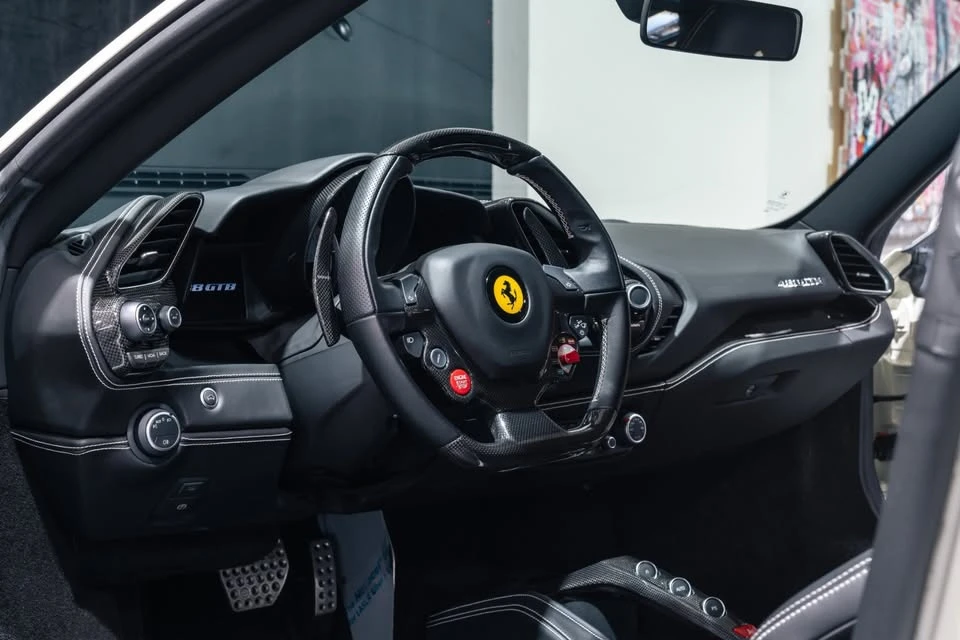 2017 Ferrari 488 GTB - Image 10 of 20