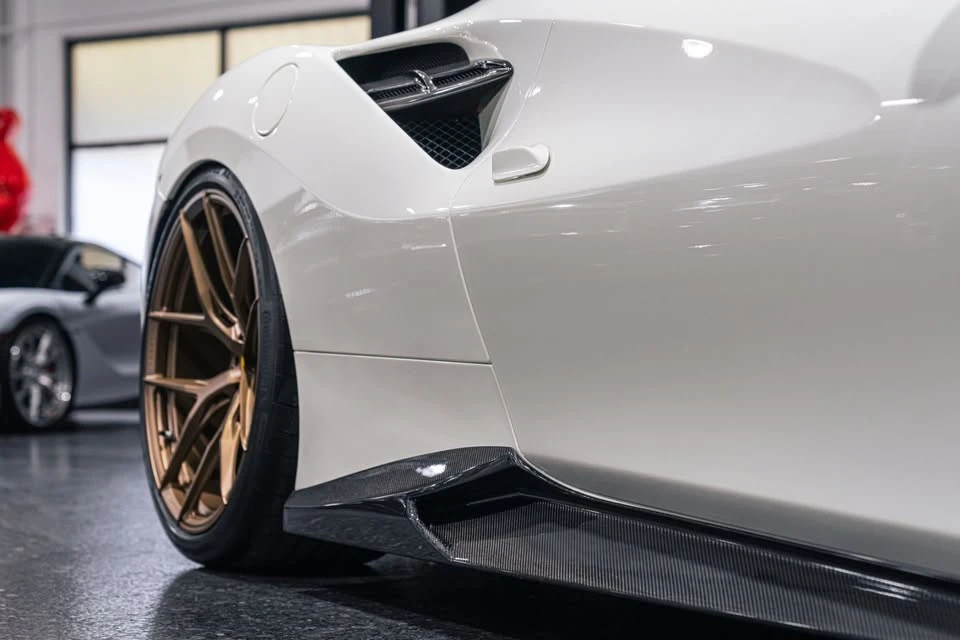 2017 Ferrari 488 GTB - Image 19 of 20