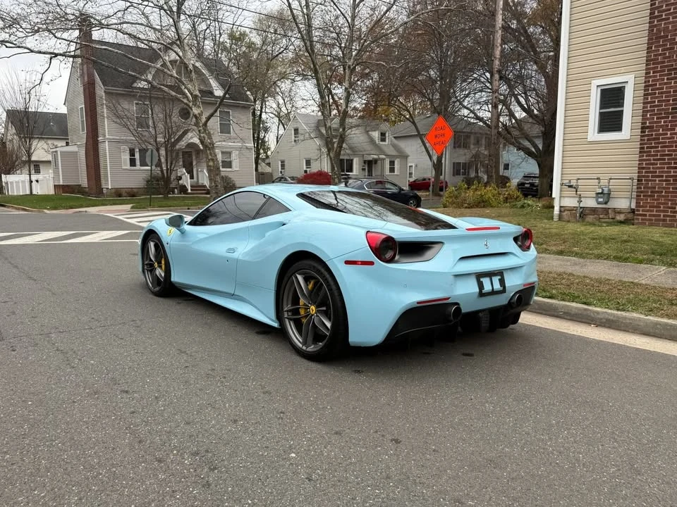 2017 Ferrari 488 GTB - Image 4 of 15